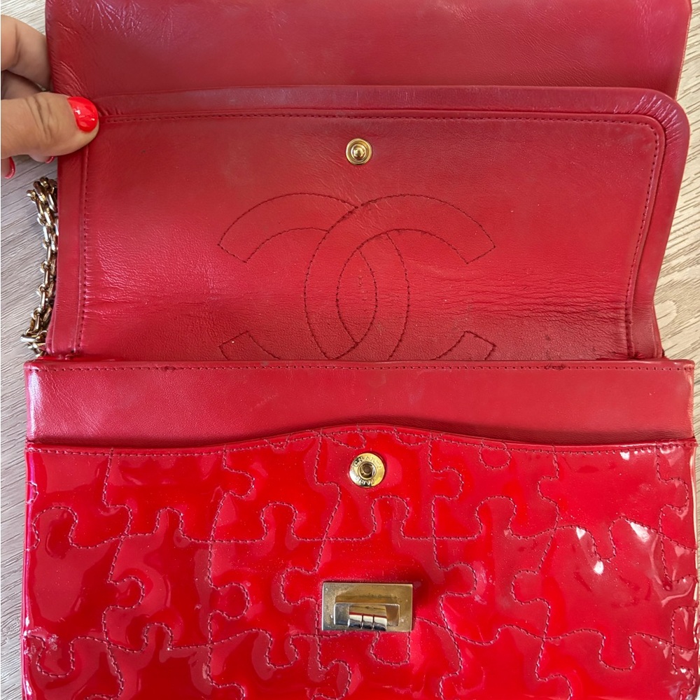Chanel puzzle piece limited edition bag. - Picture 8 of 12